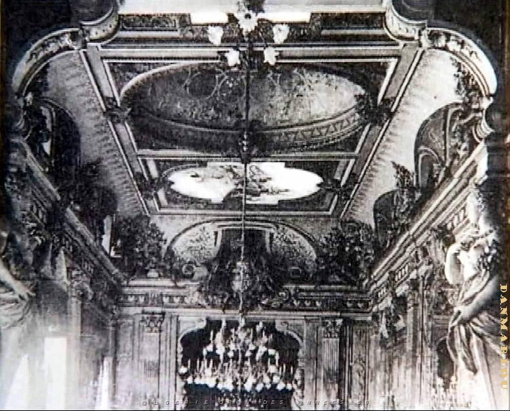 PA ba- 002- Hotel de ville- interieur.jpg